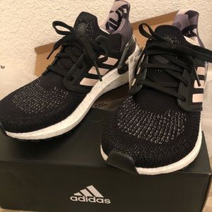 BRAND NEW W TAGS Adidas Ultraboosts, never worn!